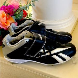 Reebok baseball cleats size 11.5